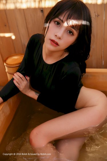 三男两女